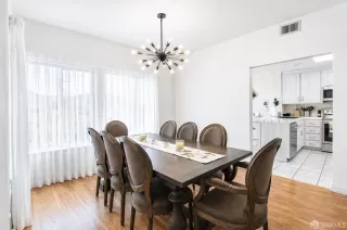 Photo #6: 426123516 Listing 