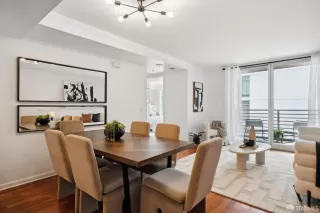 Photo #2: 426123533 Listing 