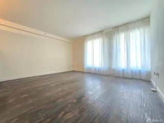 Photo #3: 426123644 Listing 