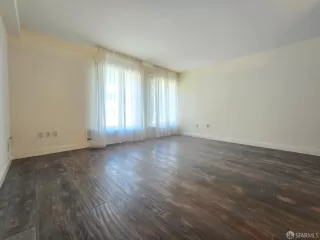 Photo #4: 426123644 Listing 