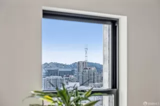 Photo #3: 426123667 Listing 