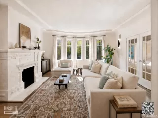 Photo #1: 426123679 Listing 