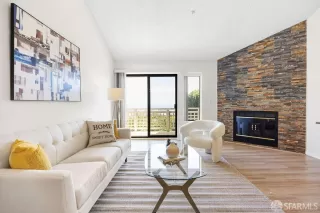 Photo #2: 426123825 Listing 