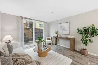 Photo #3: 426124347 Listing 