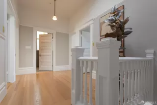 Photo #3: 426124383 Listing 