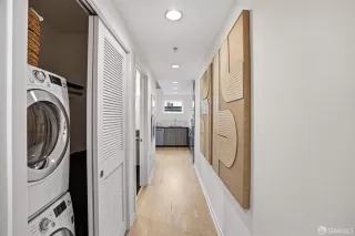 Photo #5: 426124573 Listing 