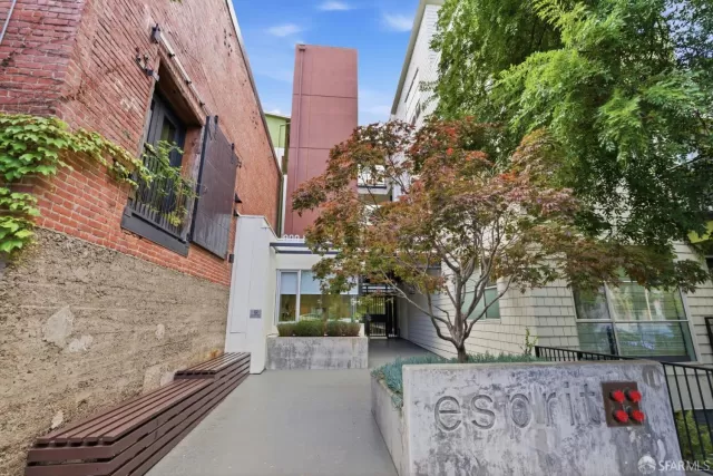 MLS: 426124717 Condo For Sale