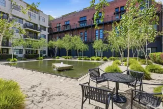 Photo #2: 426124717 Listing 