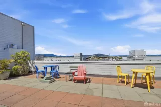 Photo #3: 426124735 Listing