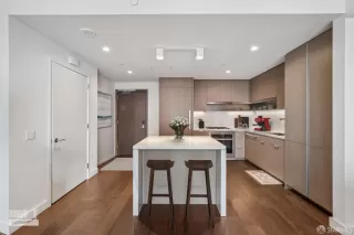 Photo #5: 426124800 Listing 