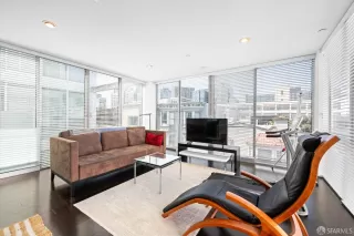 Photo #5: 426125027 Listing 