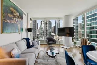 Photo #6: 426125463 Listing 