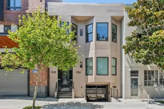 Photo #3: 426125693 Listing