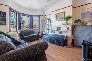 Photo #3: 426125708 Listing 