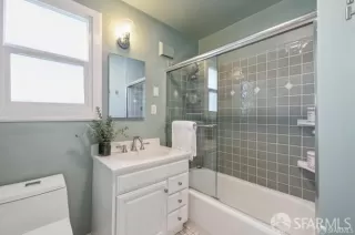 Photo #6: 426125780 Listing 