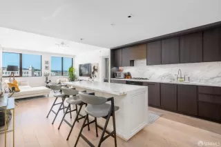 Photo #1: 426125930 Listing 