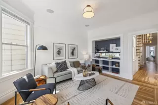 Photo #4: 426126266 Listing 