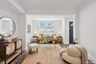 Photo #5: 426126286 Listing 