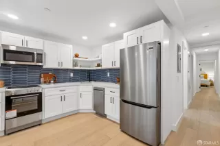 Photo #6: 426126297 Listing 