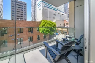 Photo #4: 426126323 Listing 