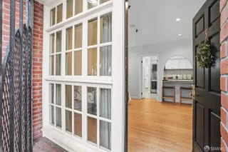 Photo #2: 426126362 Listing 