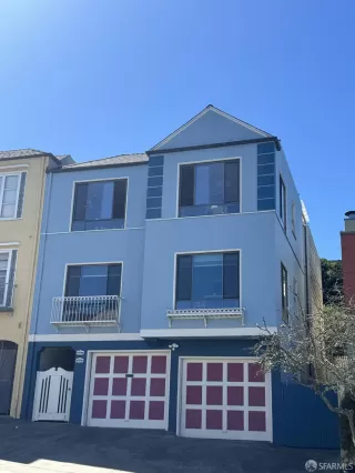Photo #1: 426126486 Listing 