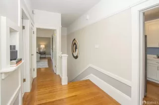 Photo #3: 426126702 Listing