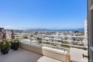 Photo #4: 426127072 Listing 