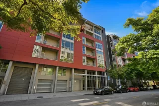 Photo #1: 426127245 Listing 