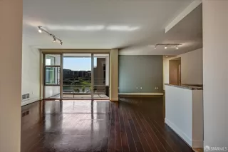 Photo #5: 426127245 Listing 