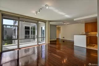 Photo #6: 426127245 Listing 