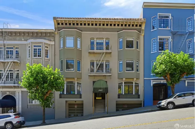 MLS: 426127340 Condo For Sale