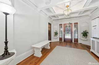 Photo #5: 426127340 Listing