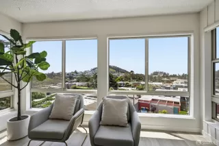 Photo #3: 426127654 Listing 