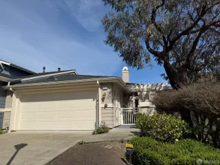 Photo #3: 426127714 Listing 