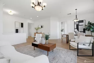 Photo #5: 426127714 Listing 