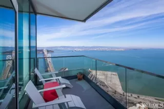 Browse active condo listings in ONE RINCON HILL