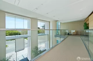Photo #4: 426127797 Listing