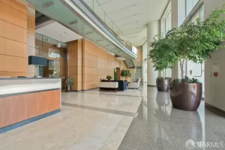 Photo #6: 426127797 Listing