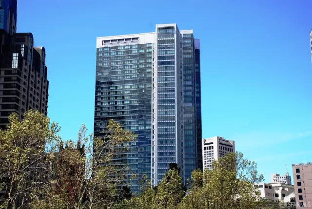 MLS: 426127879 Condo For Sale