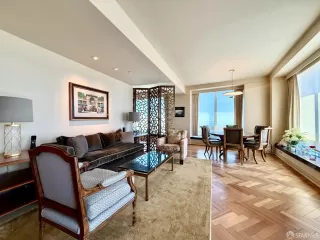 Photo #4: 426127879 Listing 