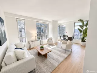Photo #1: 426128421 Listing 