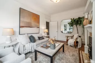 Photo #6: 426128808 Listing 