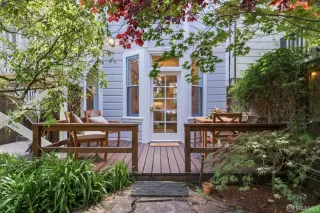 Photo #3: 426129080 Listing 