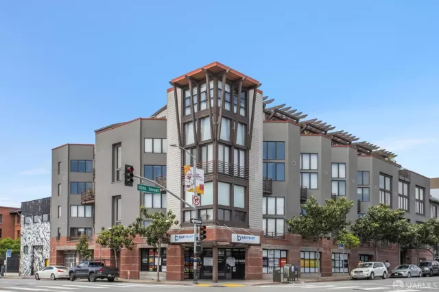 MLS: 426129150 Condo For Sale