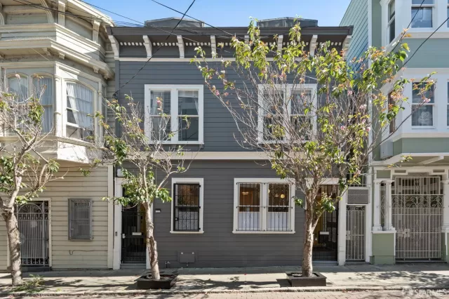 MLS: 426129377 Condo For Sale