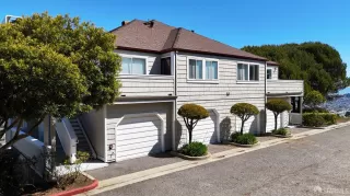 Photo #1: 426129640 Listing