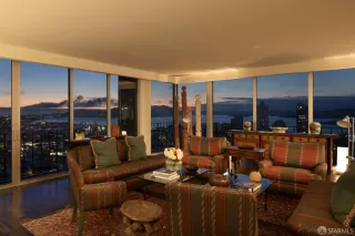 Photo #5: 426129667 Listing 