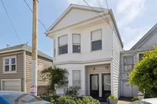 Photo #2: 426129726 Listing 