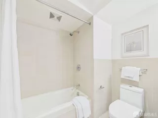 Photo #6: 426130302 Listing 